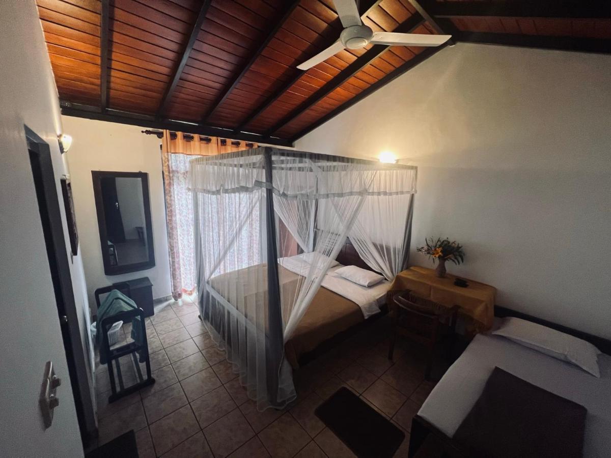 Ambiente Guest House Ella Exterior photo